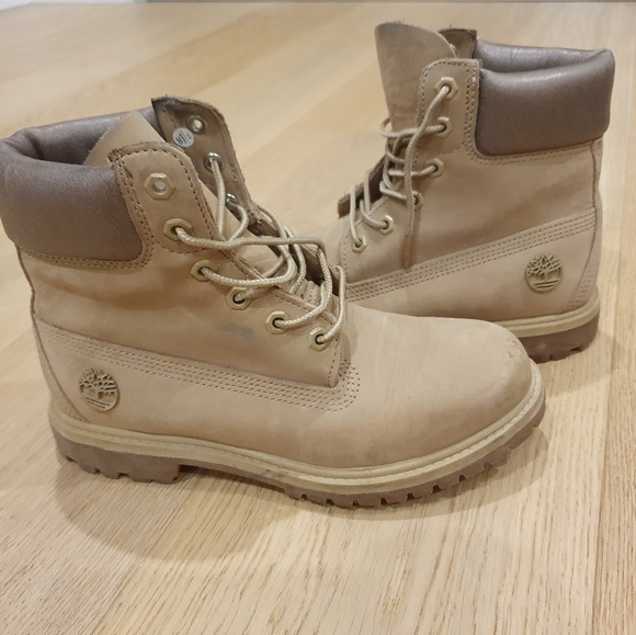Timberland Shoes - Timberlands Size 7